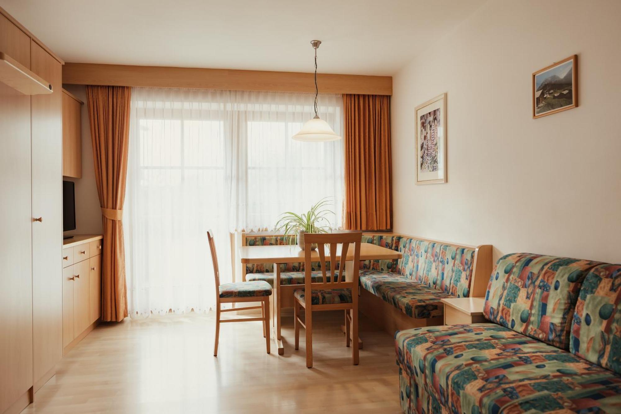 Residence Costa Burjada Colfosco Kültér fotó